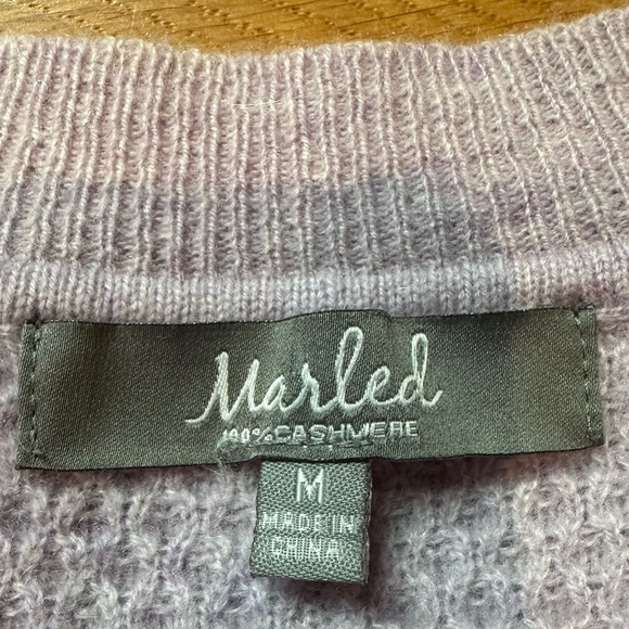 💜 MARLED 100% Cashmere Lilac V Neck Sweater 💜 - Picture 2 of 2